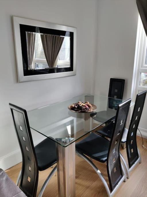 Lovely Kensington Flat London Ngoại thất bức ảnh